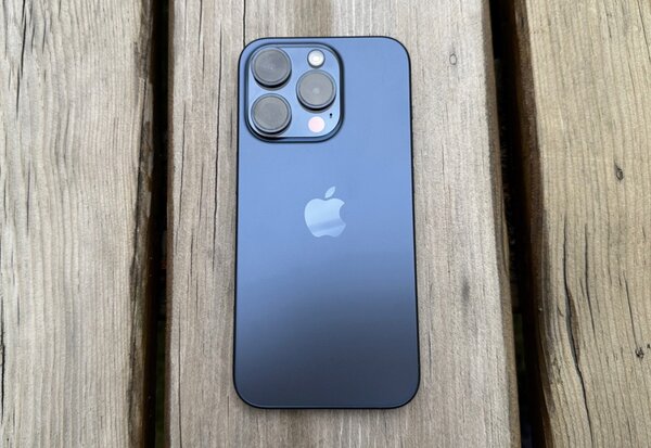 15 pro max 256gig eSim unlock