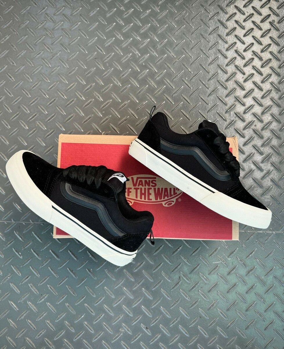 Vans Knu