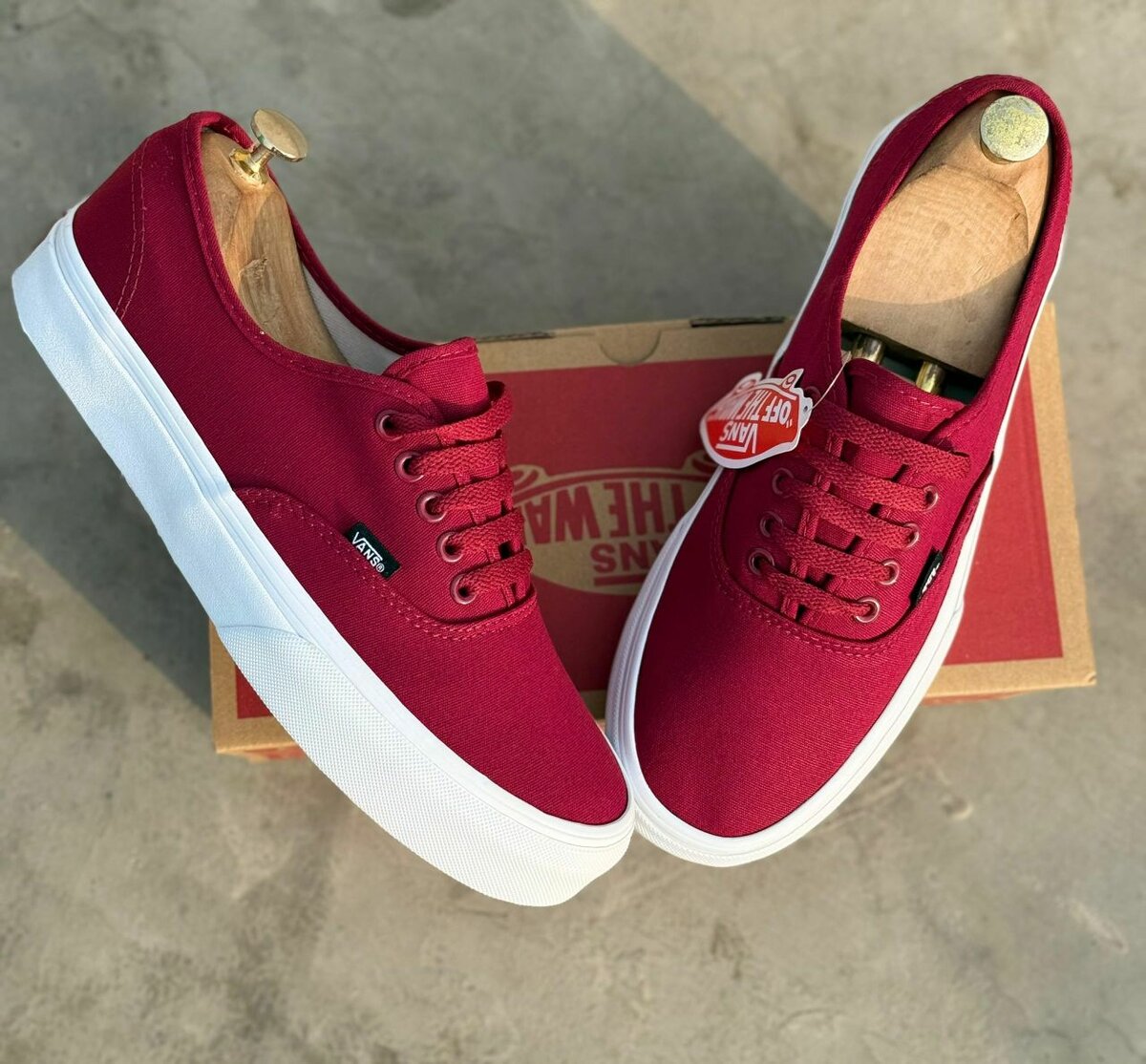 Van's authentic velours