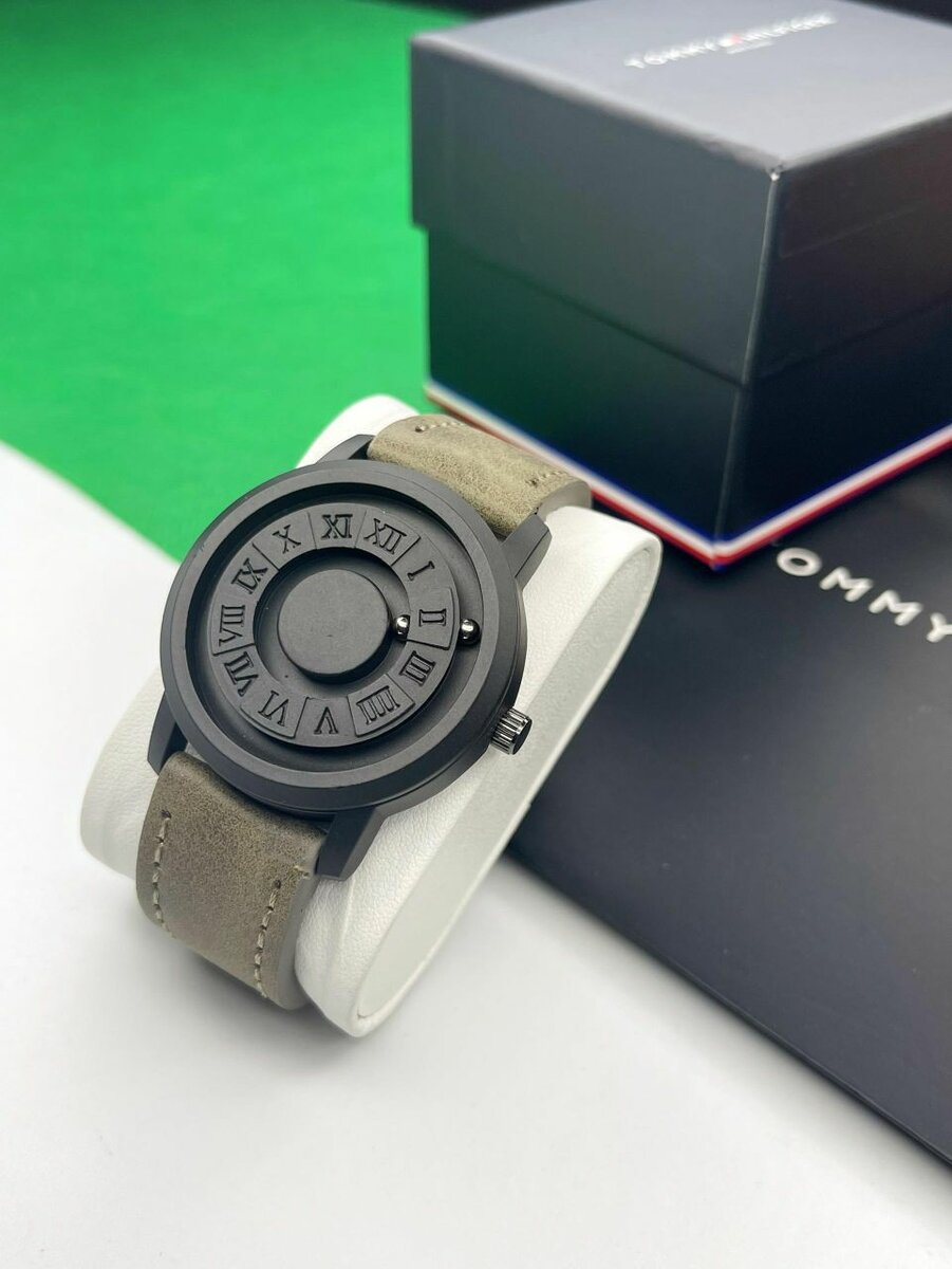 Montre fommy homme ronde