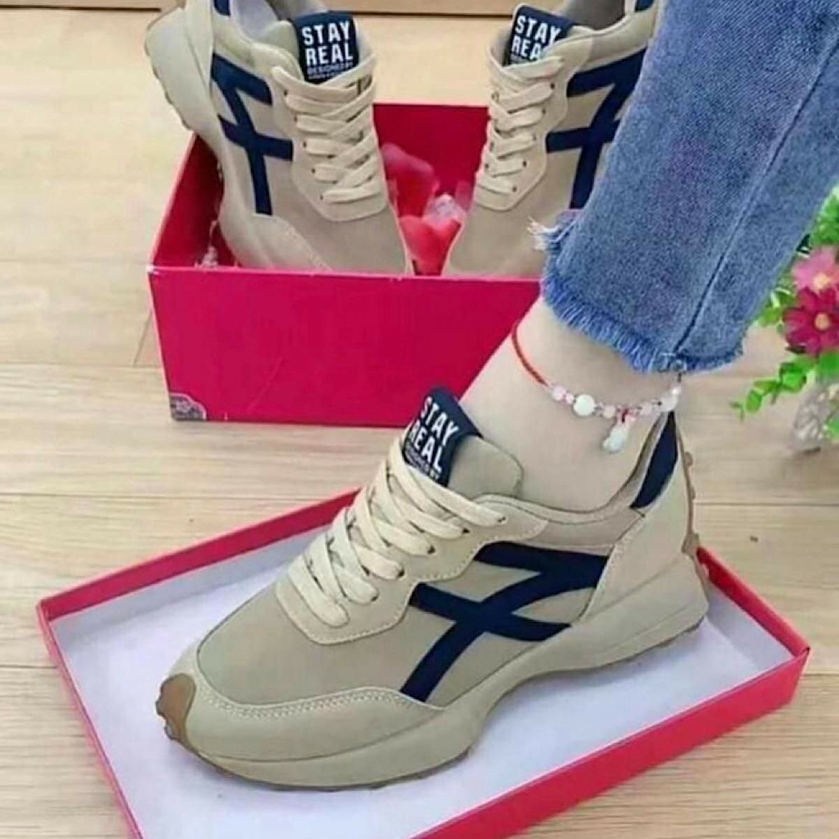 Baskets Stay Real tendance