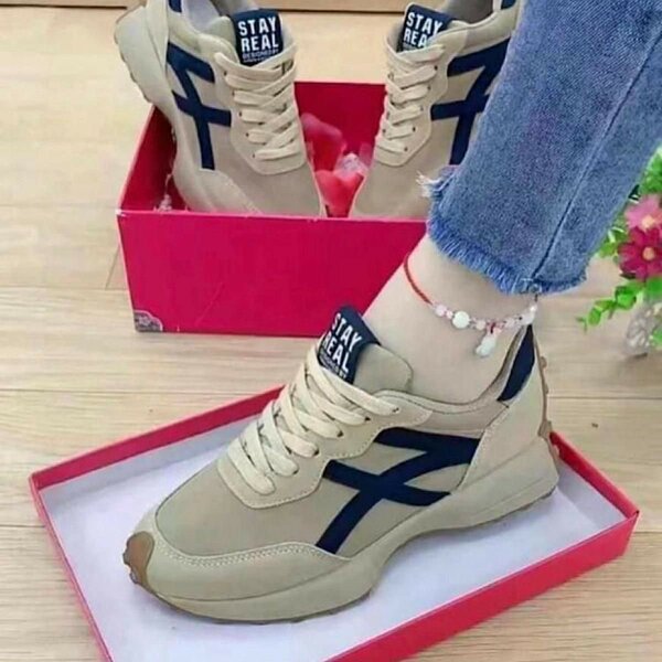 Baskets Stay Real tendance