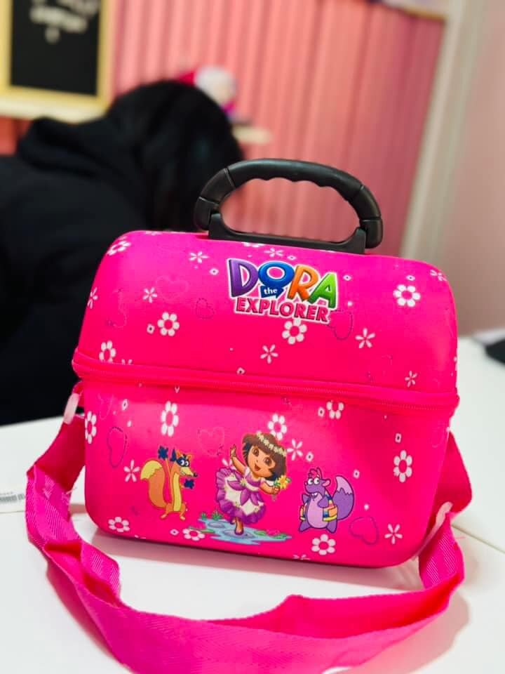 Kids character lunch bag