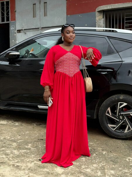 Robe longue rouge élégante