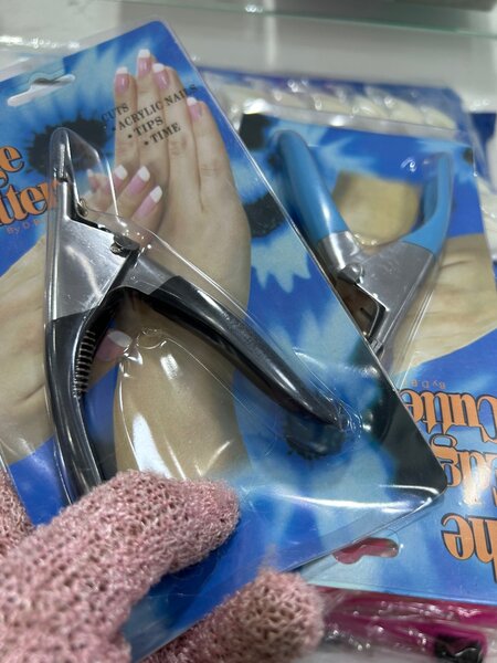 Nail cutter.