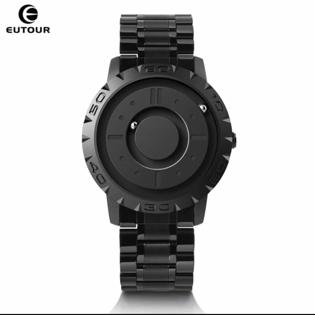 EUTOUR Black & White