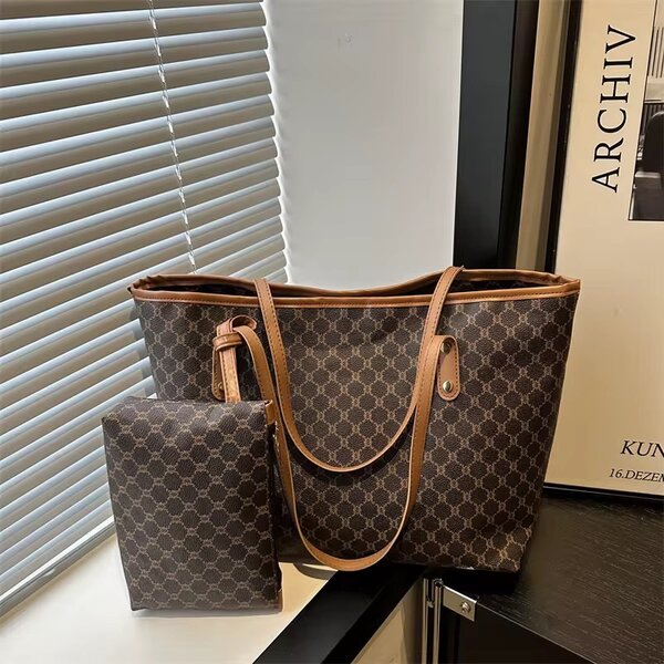 Elegant Tote Bags Collection