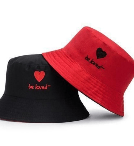 Chapeaux bob avec broderie