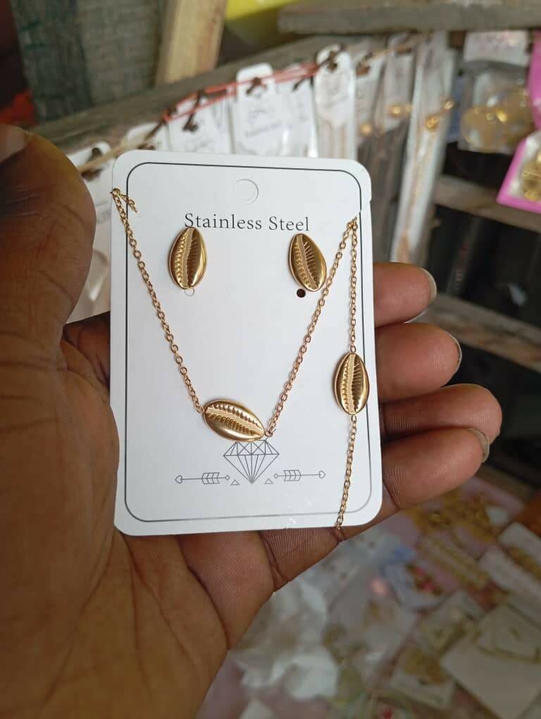 Bijoux coquillage en acier inoxydable