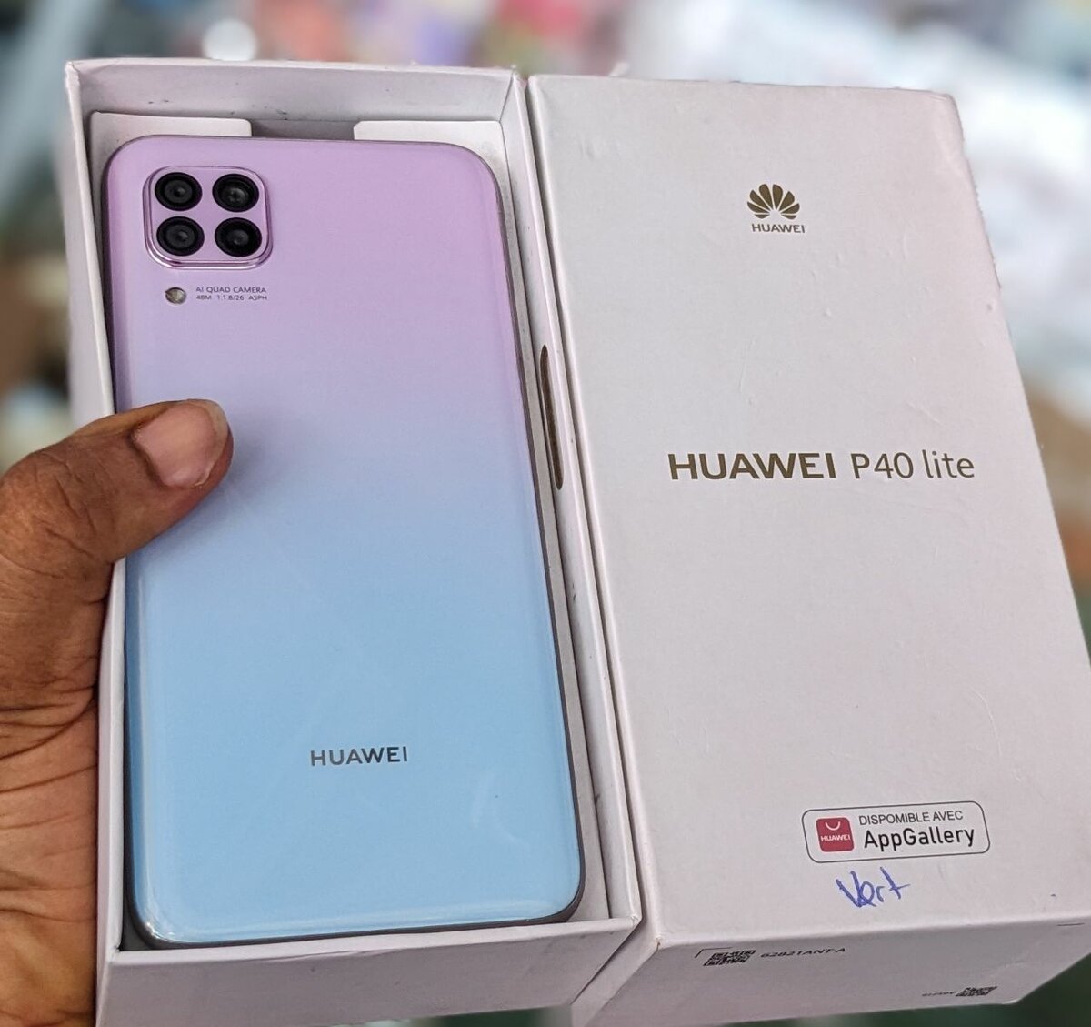 Huawei P40 Lite 128/8go RAM