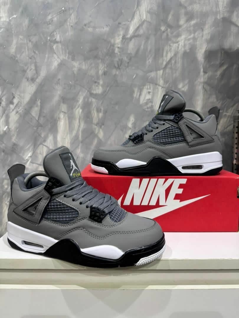 Jordan 4