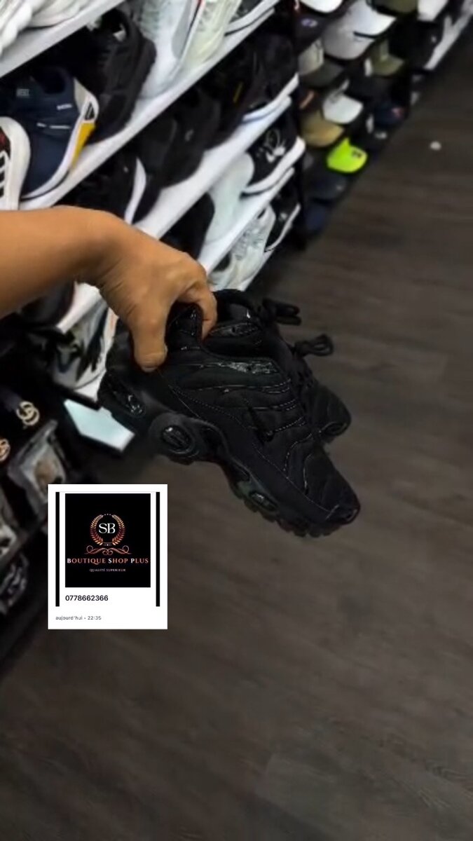 Sneakers noirs unisexes