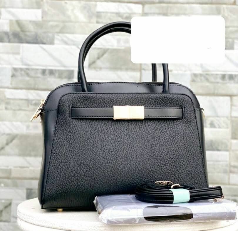 Sac à main élégant en cuir