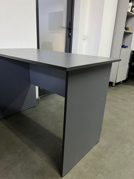 Стол офисный