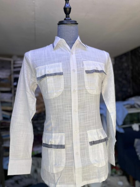 Chemise blanche à poches homme