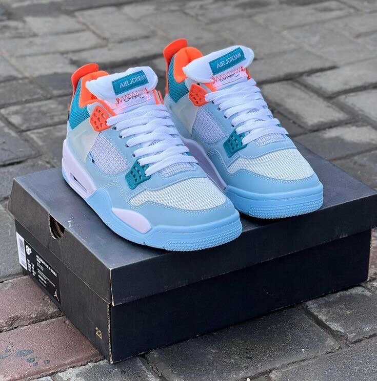 Air Jordan Rétro 4 bleu