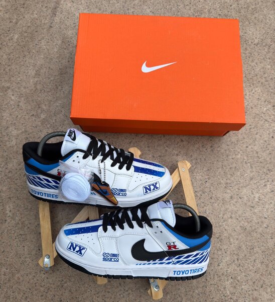 Baskets Nike édition spéciale