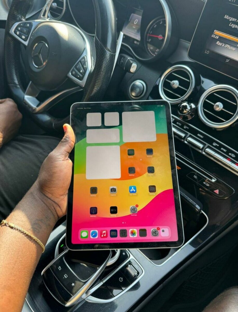 IPAD PRO 11 INCHES 128GB WI-FI ONLY