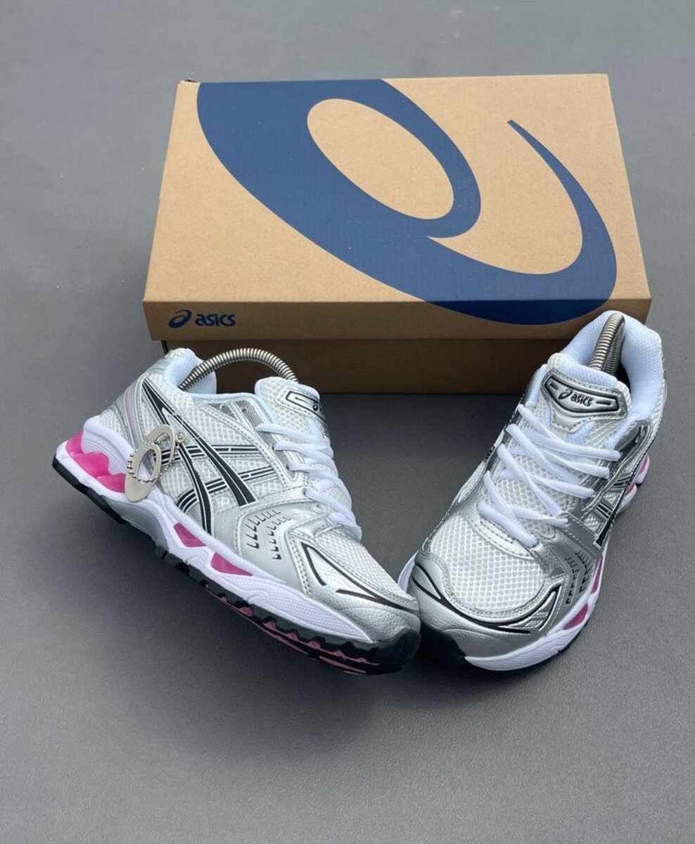 Chaussures de course ASICS