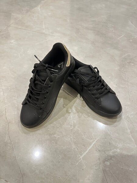 Women black sneakers