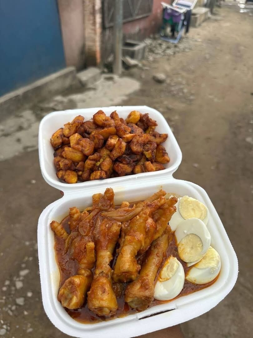 Délice Plantain Poulet Épicé