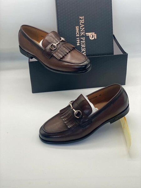 Frank Perry Solid Leather Formal Shoes