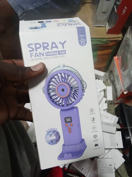 Ventilateur Pliable avec Pulvérisation