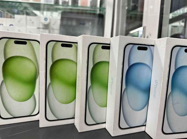 iPhone 15 sceller