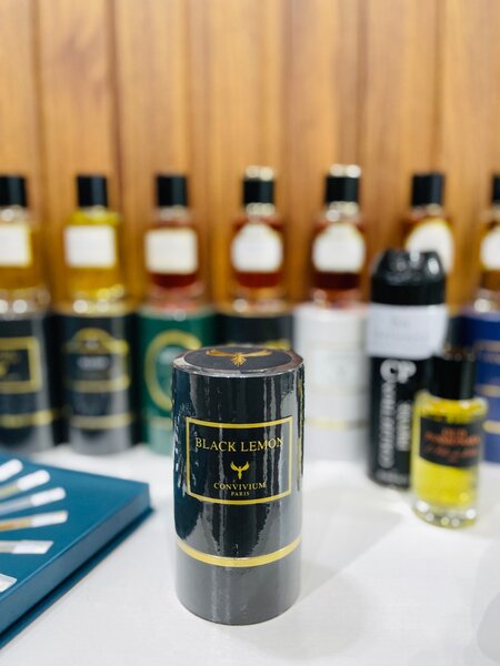 PARFUM BLACK LEMON