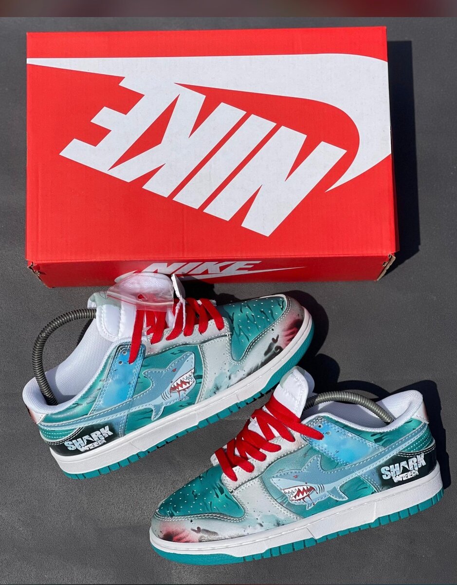 NIKE SB CUSTOM