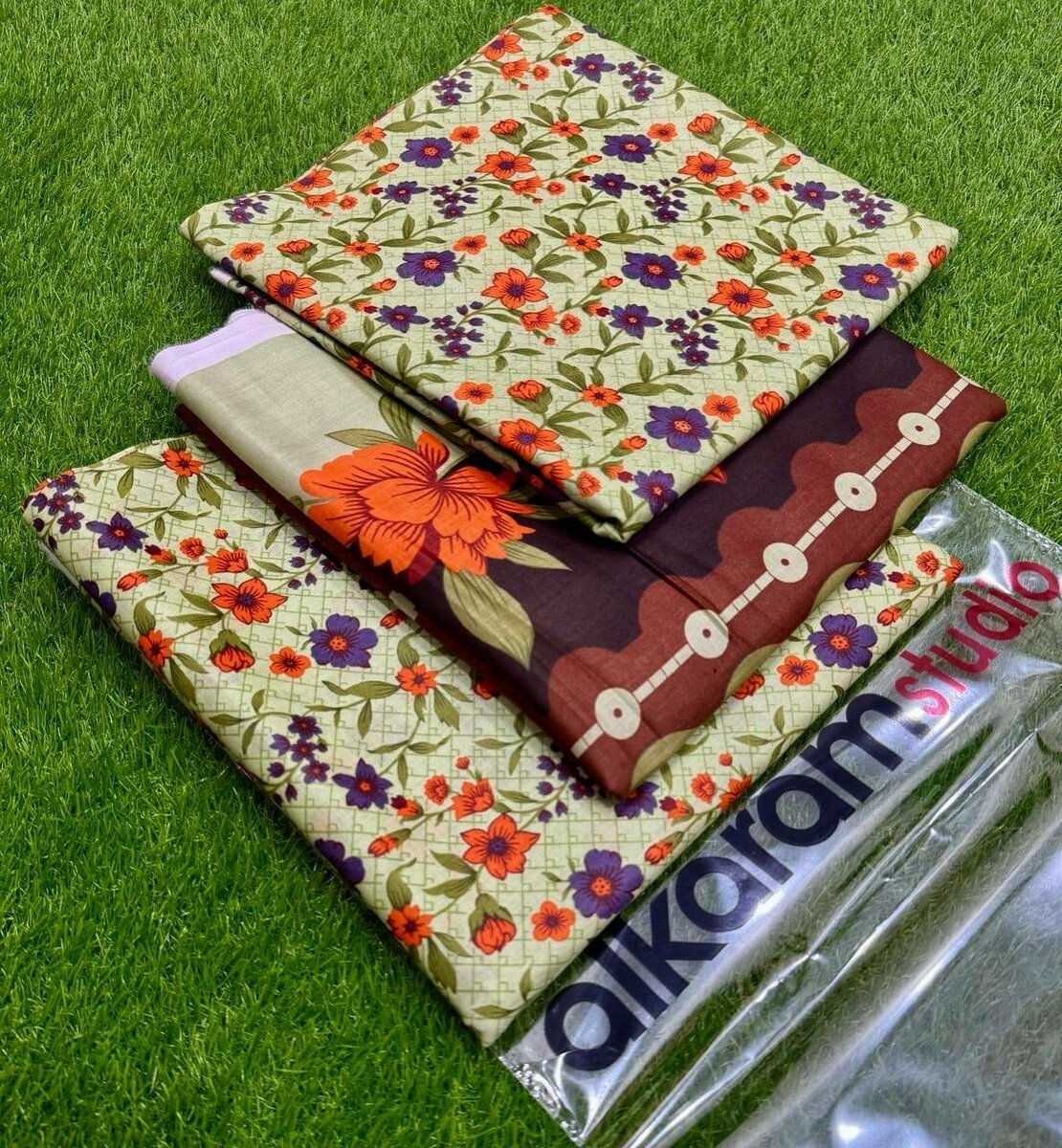 Printed lawn