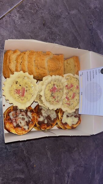 NasallyMultiservices box pizza