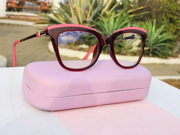 Optical frame for lens