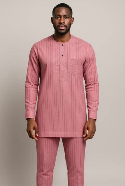 Tunique rayée élégante homme