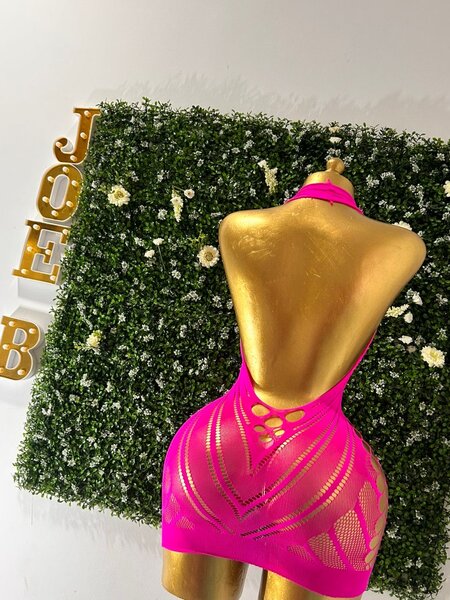 Robe Sexy Fuchsia Dos Nu