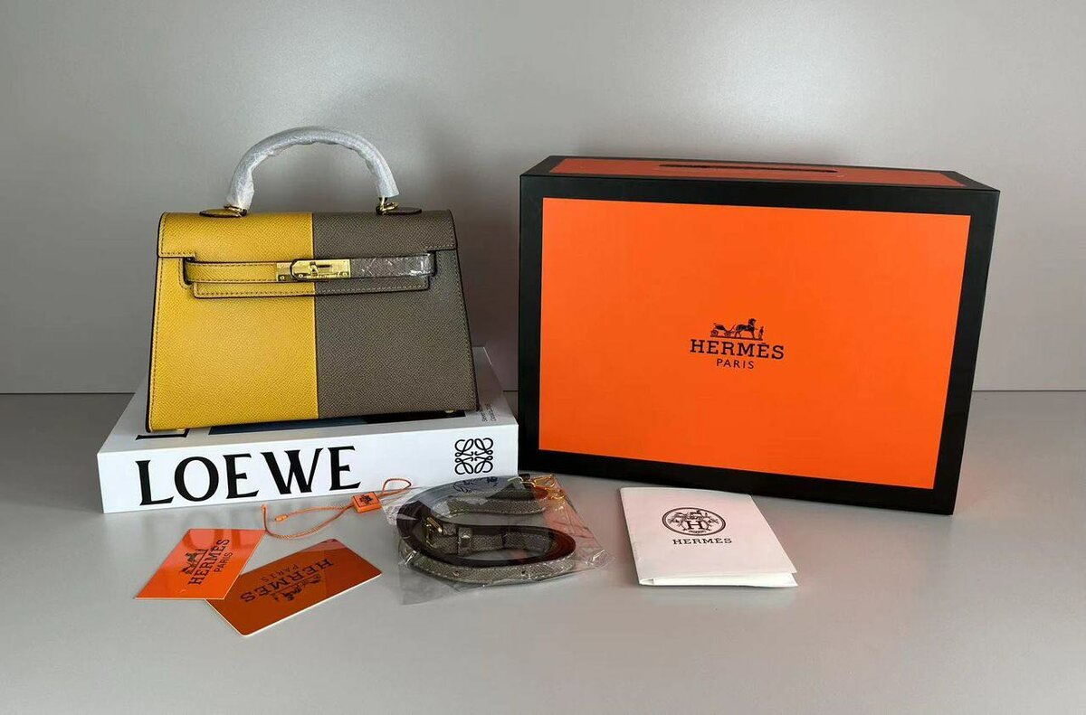 Hermès hand/side bag