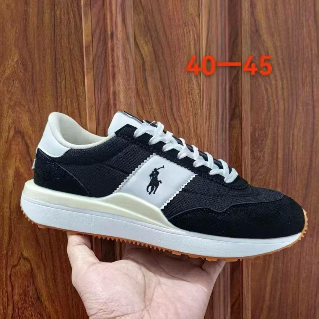 Baskets sport élégantes