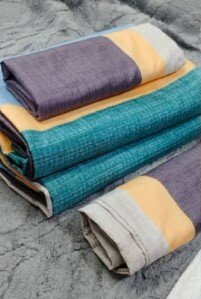 Beautiful and high quality bedsheets multicolor