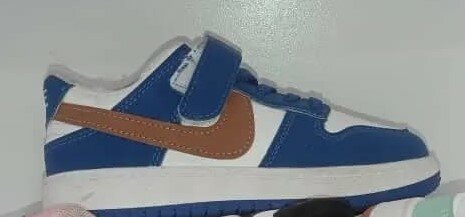 Beautiful unisex kids sneakers