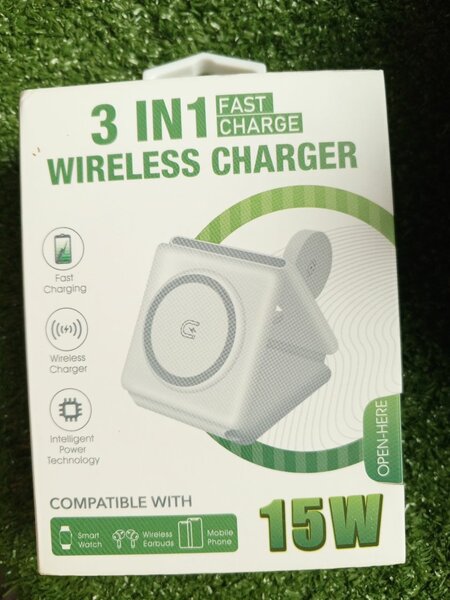 Chargeur 3-en-1 Sans Fil 15W