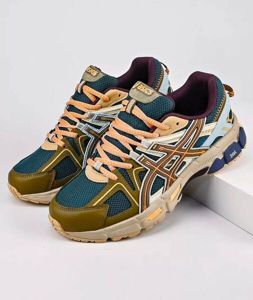 ASICS SNEAKER
