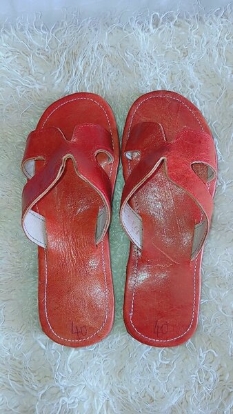 Sandales en H cuir rouge