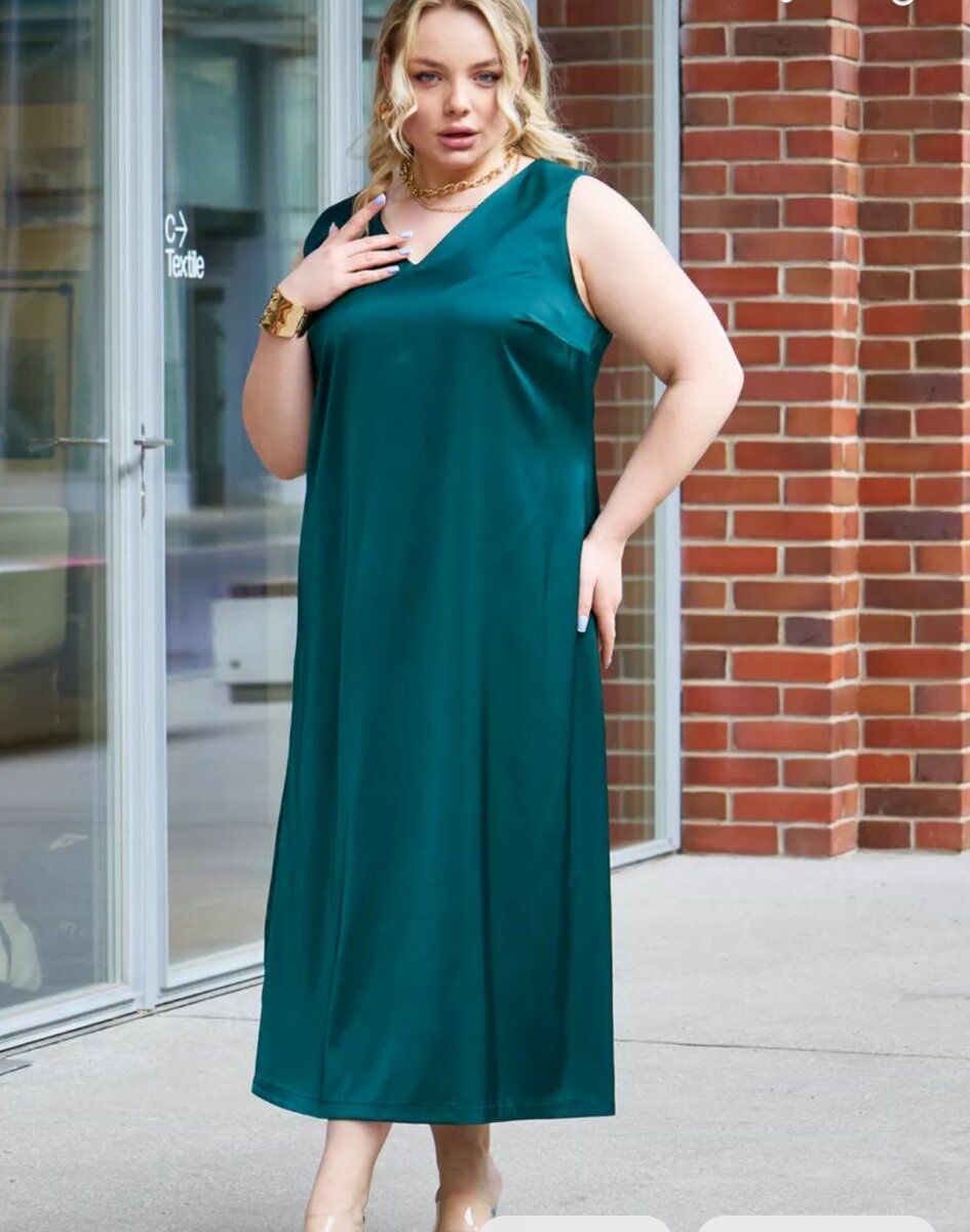 Шёлковое платья.Размеры от Xs до XXXL.Только оптовая продажа