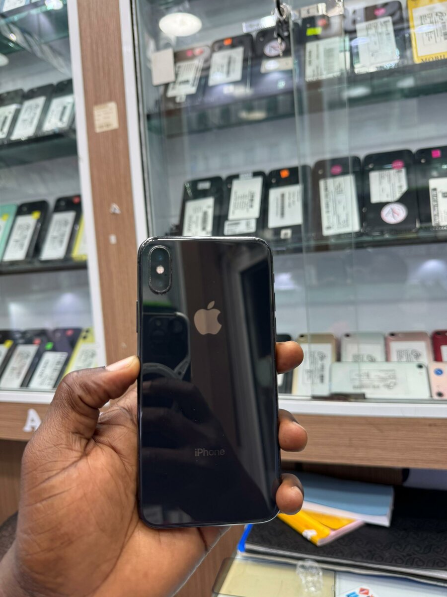 iPhone X 64 Go Noir