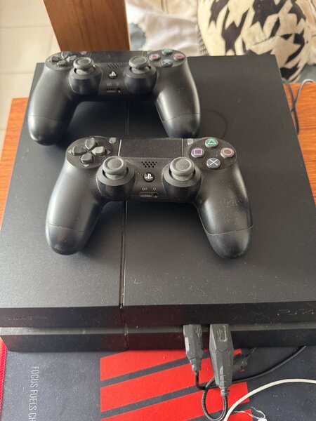 PS4 Console Bundle with Games