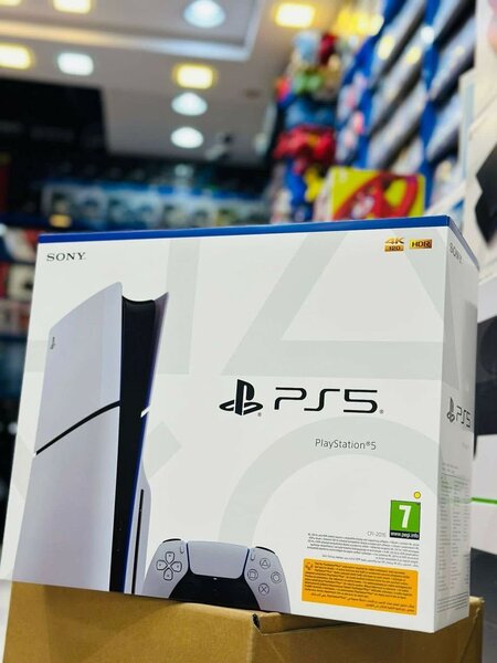 PS5 pro and PlayStation 5 slim