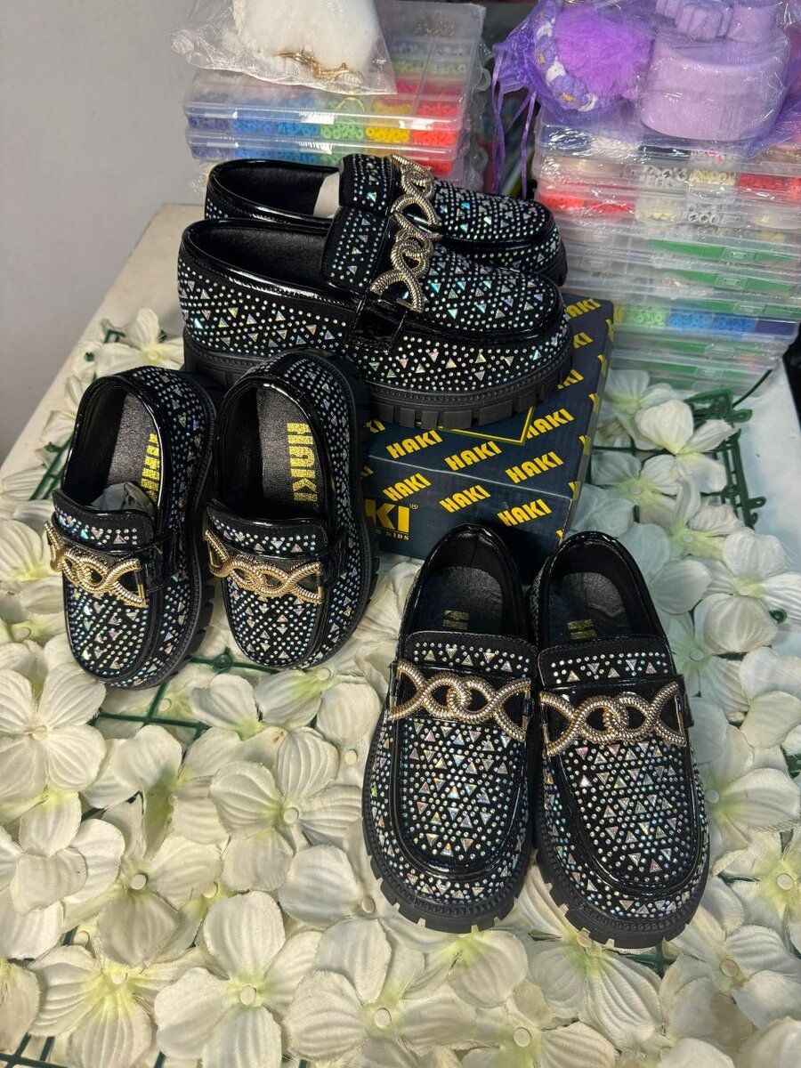 Mocassins élégants en strass