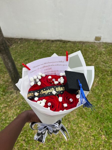 Bouquet de roses rouges élégantes