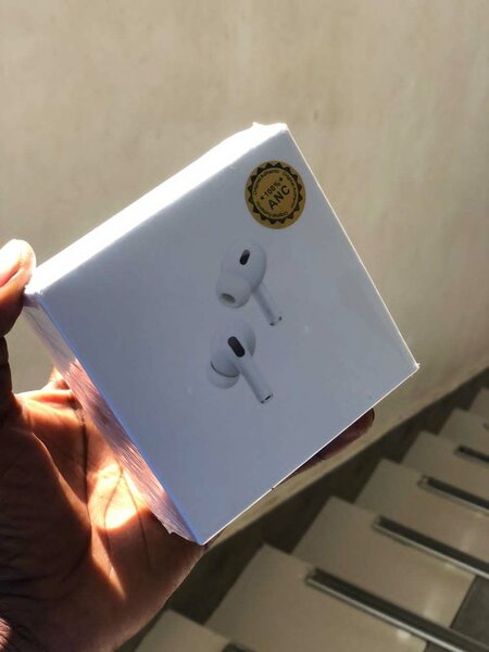 Original iPhone AirPods Pro 2