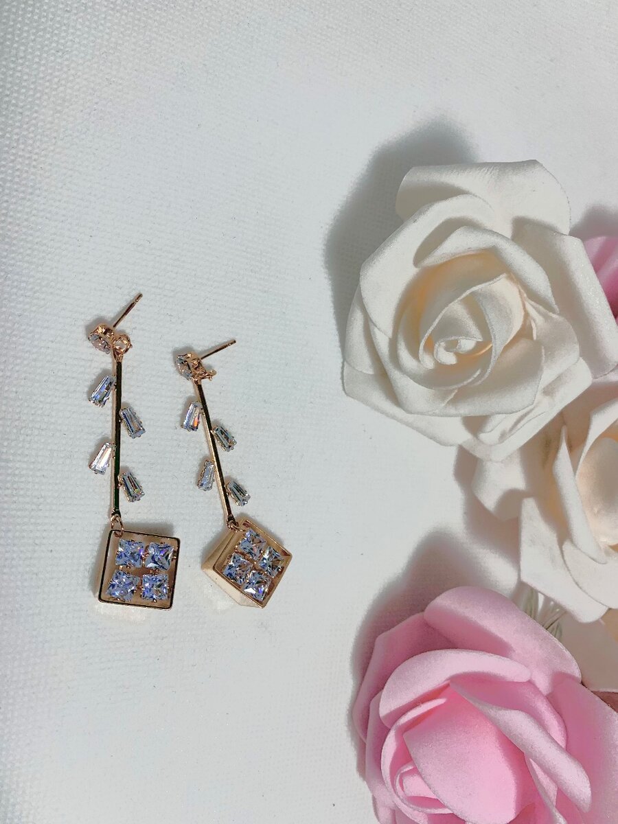 Golden Sparkle Earrings